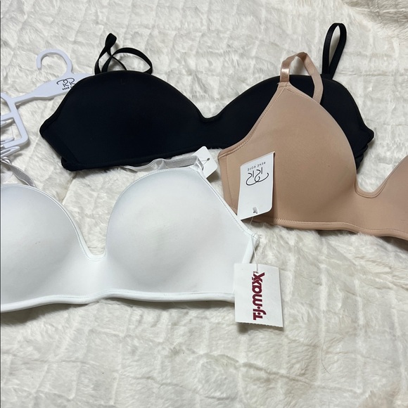 Rene Rofe Women's Intimates Set - Black, White, and Tan Bras 34C - Picture 1 of 2